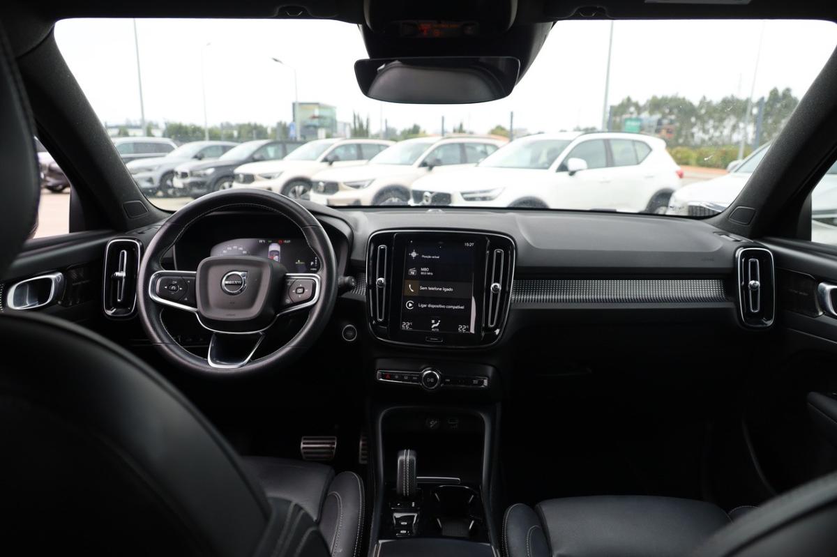 volvo-xc40-2021-hibrido-a-gasolina-1477cc
