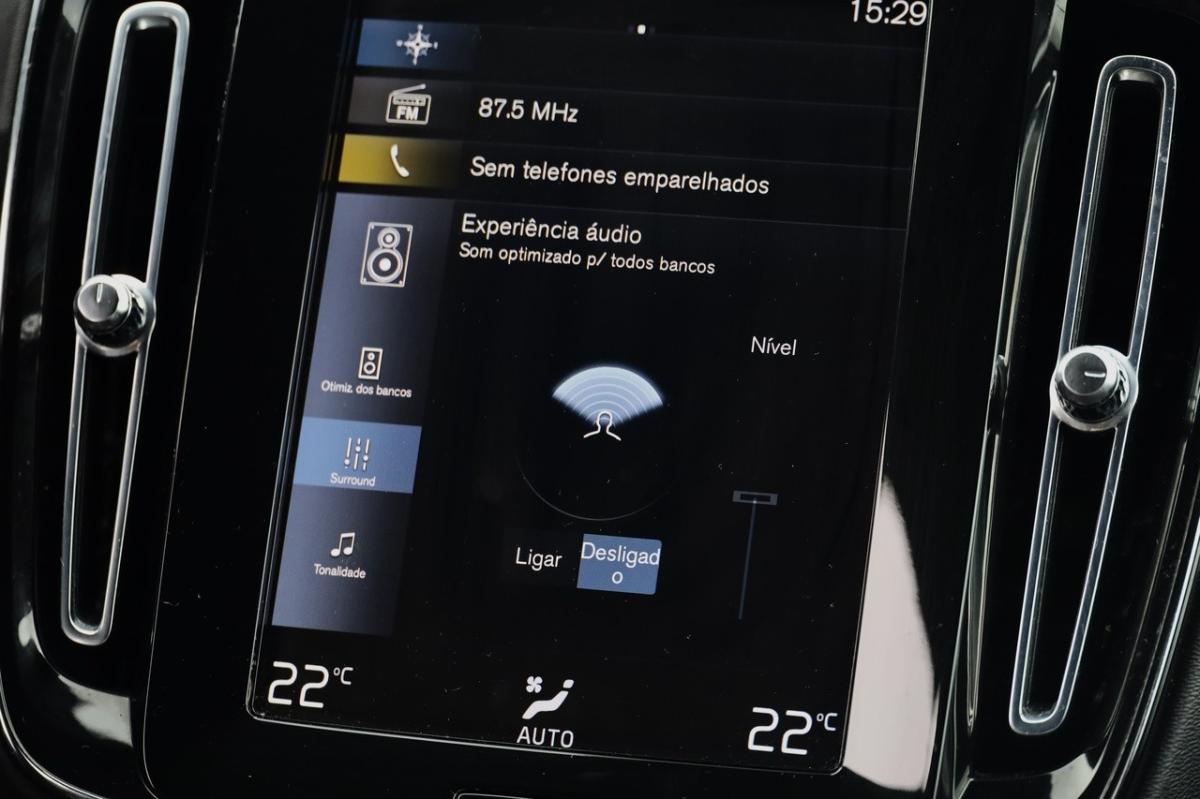 volvo-xc40-2021-hibrido-a-gasolina-1477cc