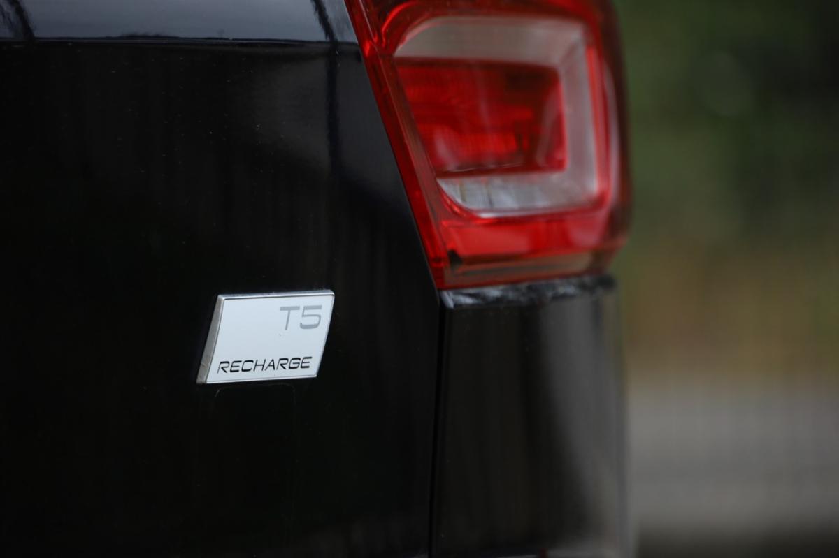 volvo-xc40-2021-hibrido-a-gasolina-1477cc