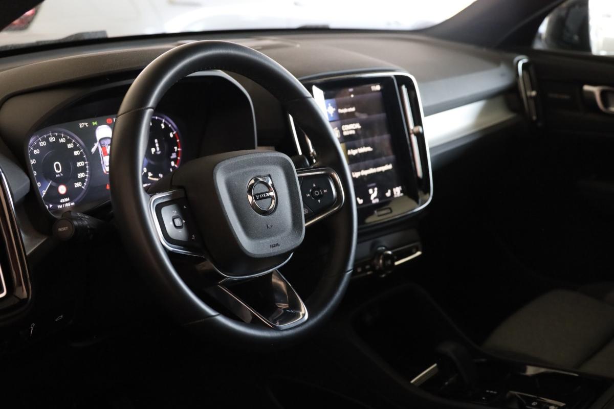 volvo-xc40-2024-gasolina-1477cc