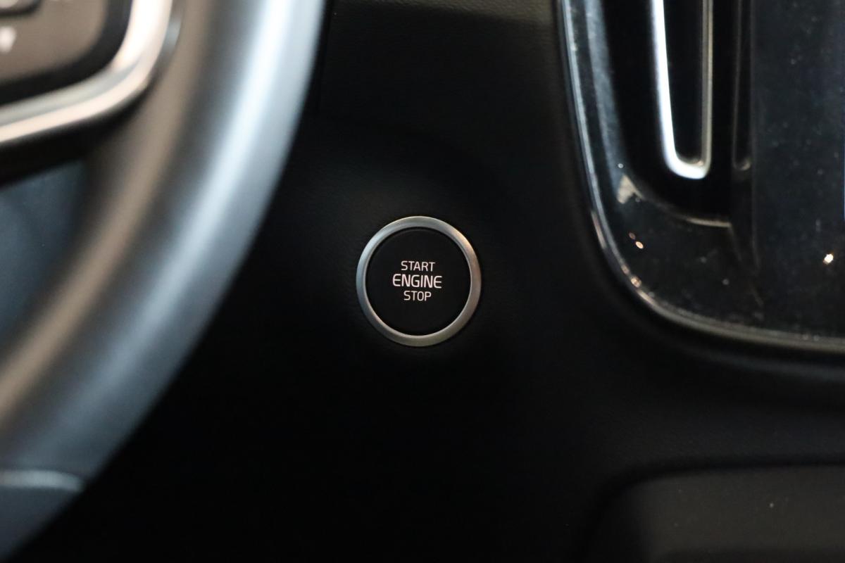 volvo-xc40-2024-gasolina-1477cc