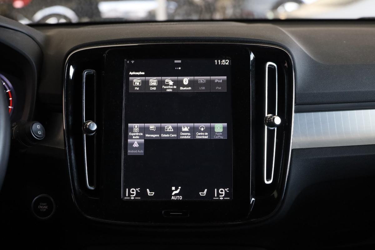 volvo-xc40-2024-gasolina-1477cc