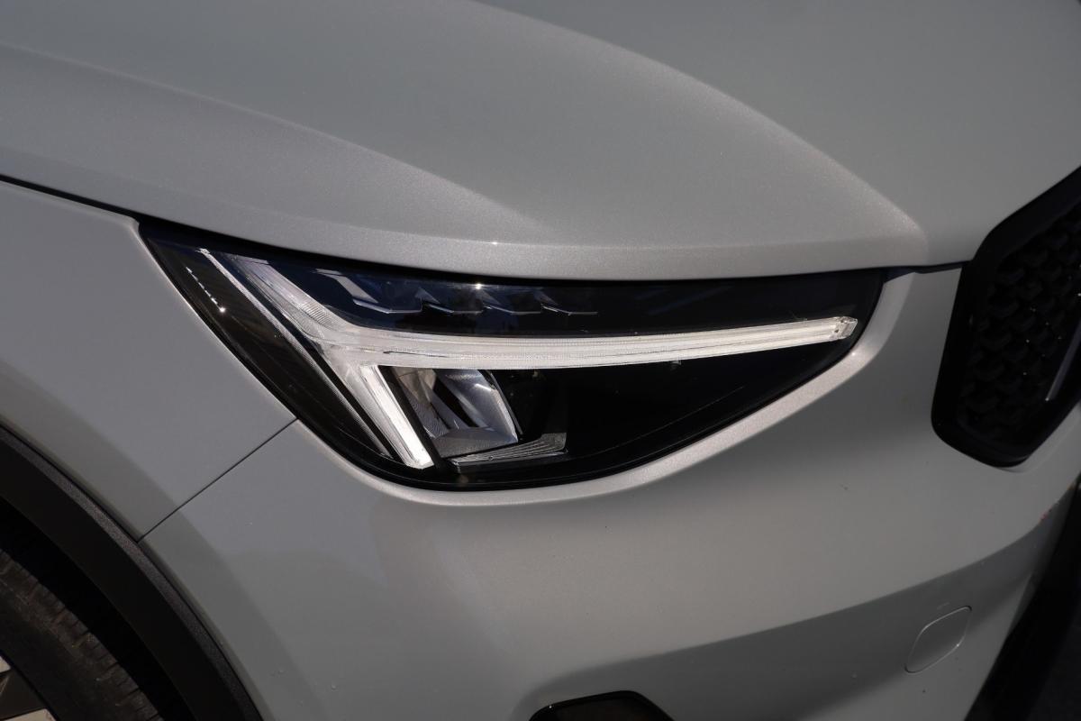 volvo-xc40-2024-gasolina-1477cc