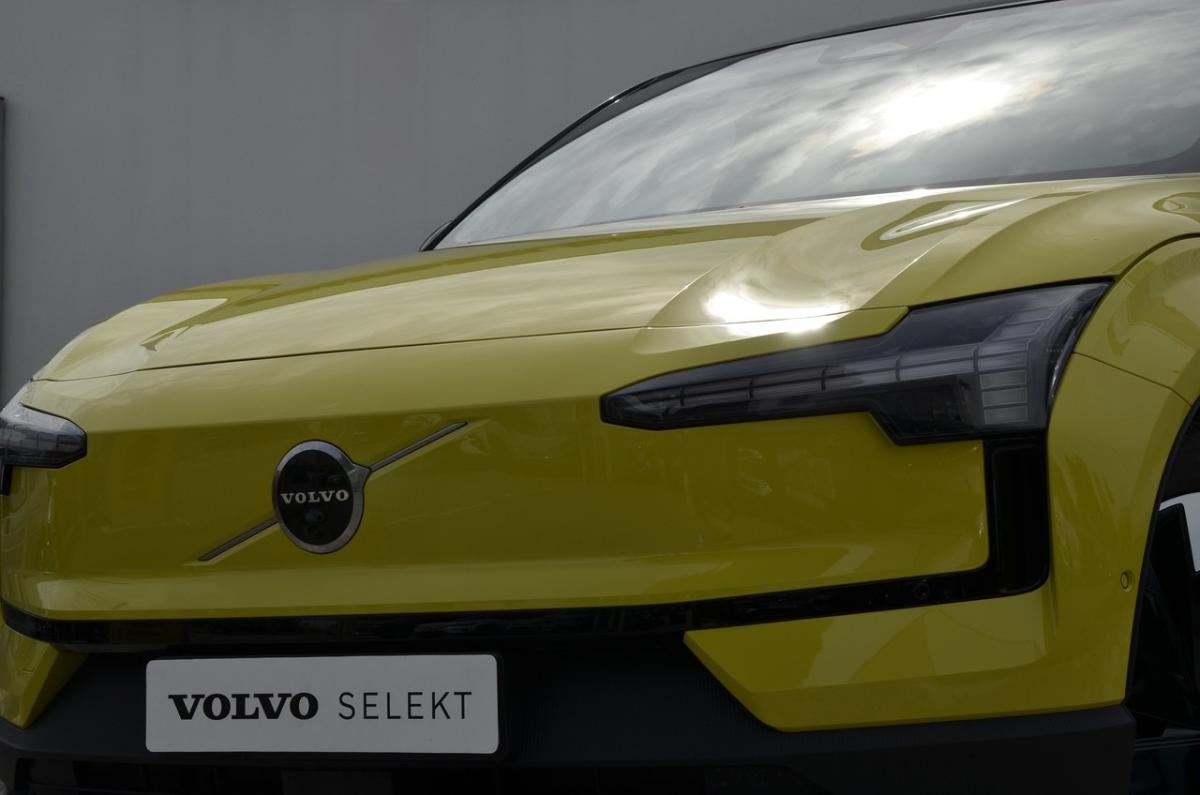 volvo-ex30-2025-eletrico-0cc