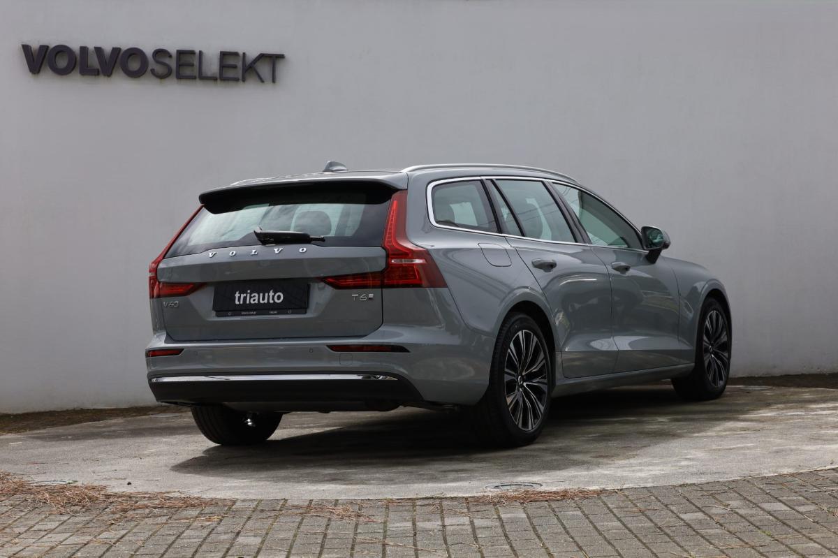 volvo-v60-2026-hibrido-a-gasolina-1969cc