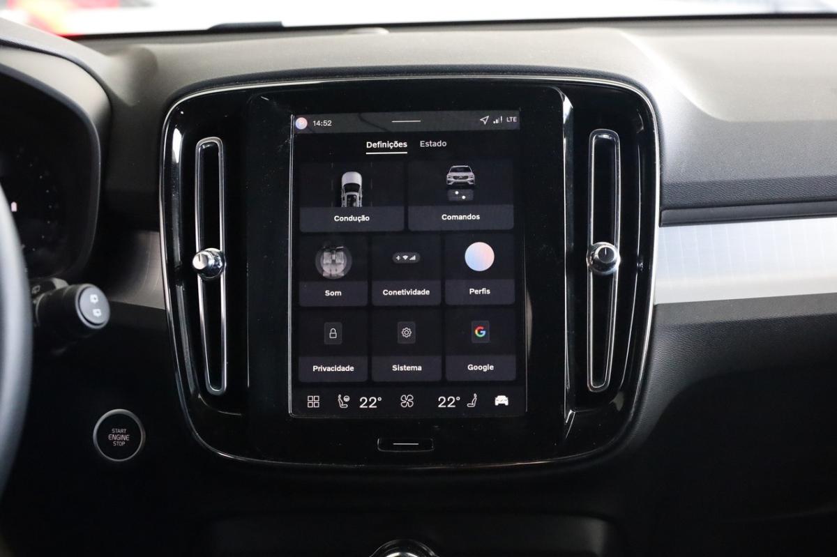 volvo-xc40-2025-gasolina-1969cc