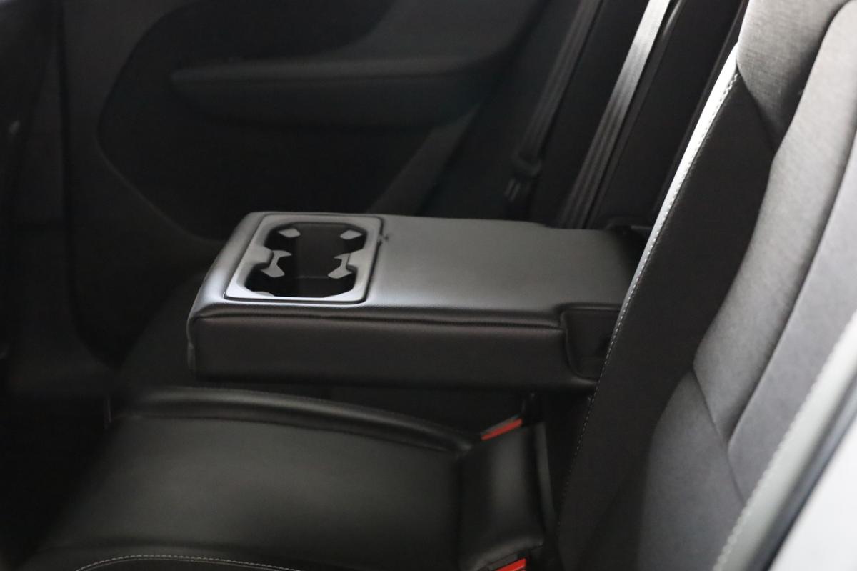 volvo-xc40-2019-diesel-1969cc