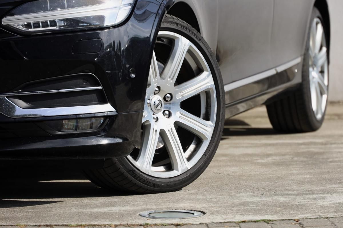 volvo-s90-2016-diesel-1969cc
