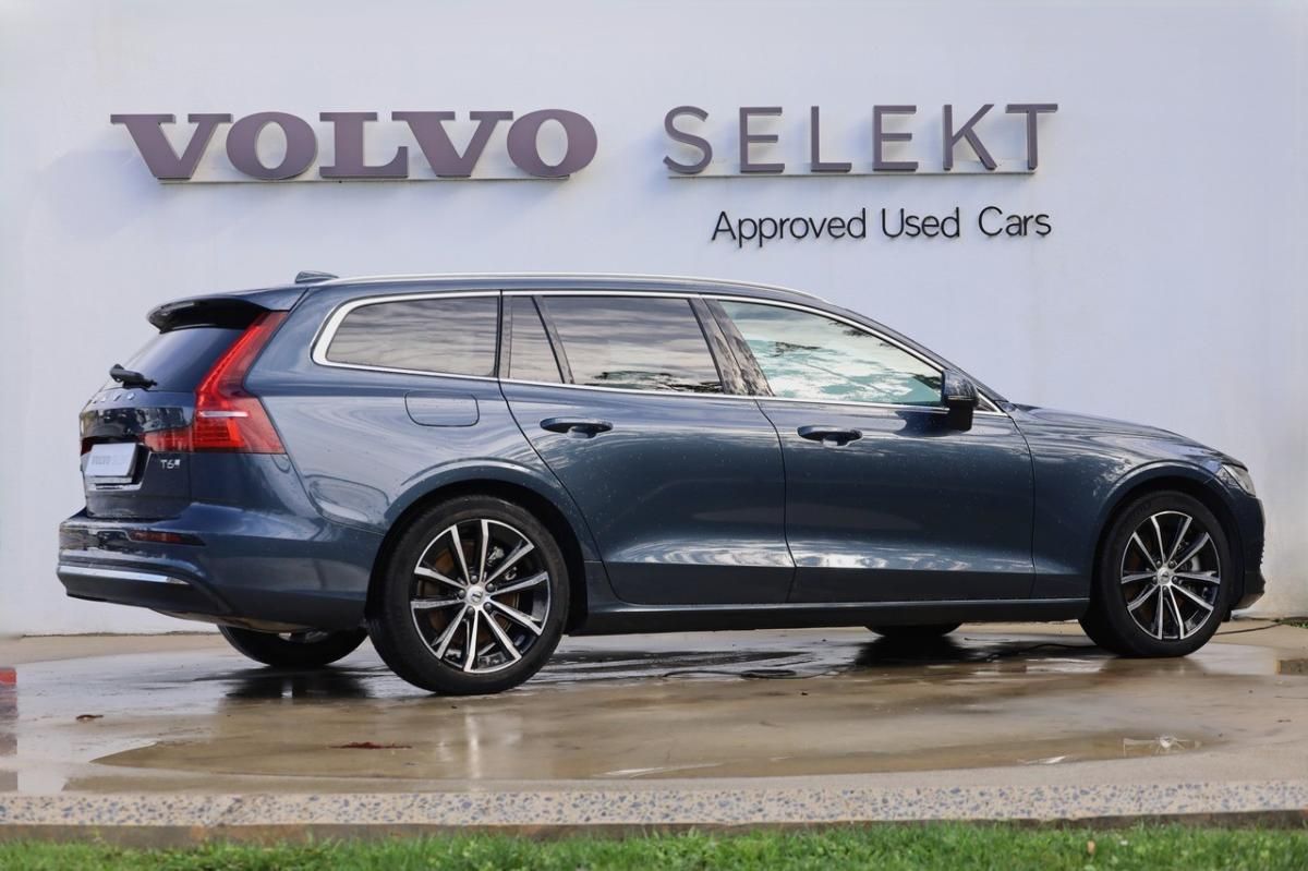 volvo-v60-2024-hibrido-a-gasolina-1969cc