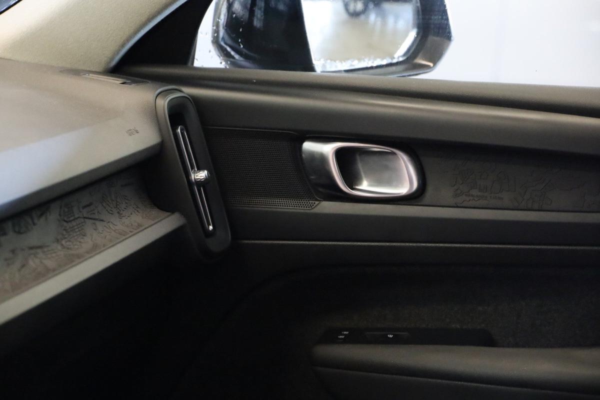 volvo-xc40-2022-gasolina-1477cc
