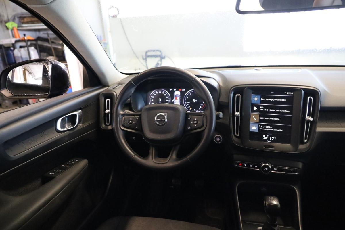 volvo-xc40-2022-gasolina-1477cc