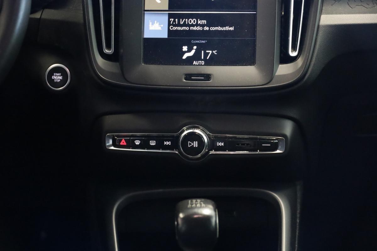 volvo-xc40-2022-gasolina-1477cc