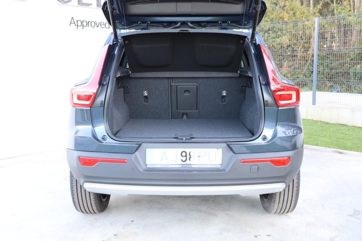 volvo-xc40-2021-gasolina-1477cc