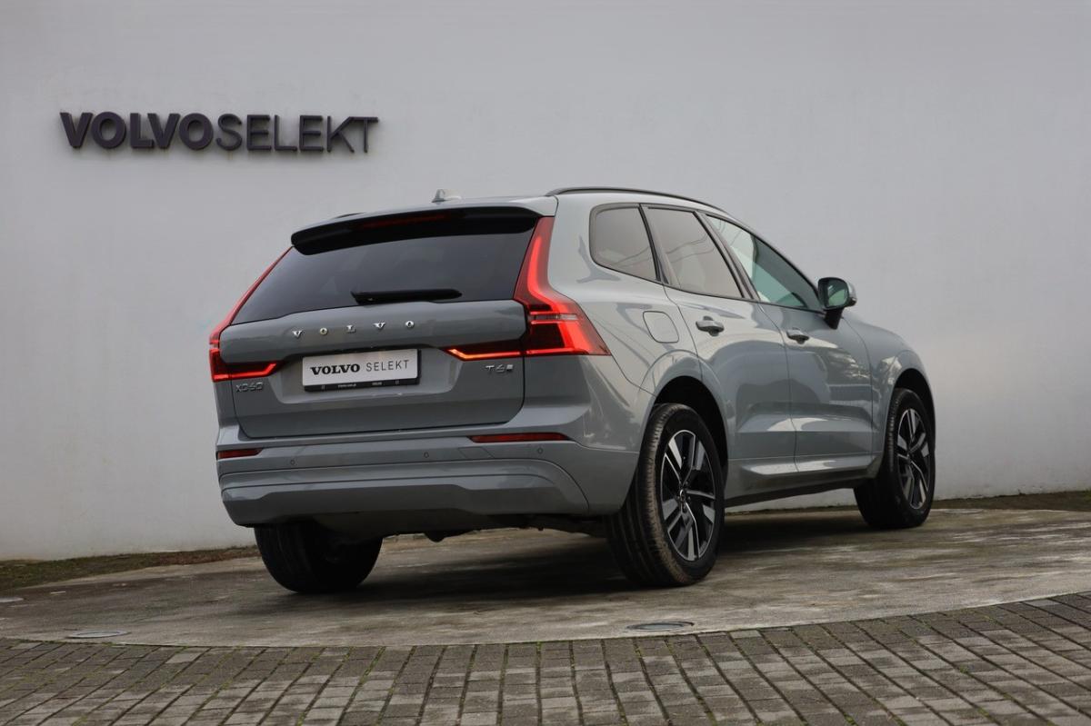 volvo-xc60-2025-hibrido-a-gasolina-1969cc