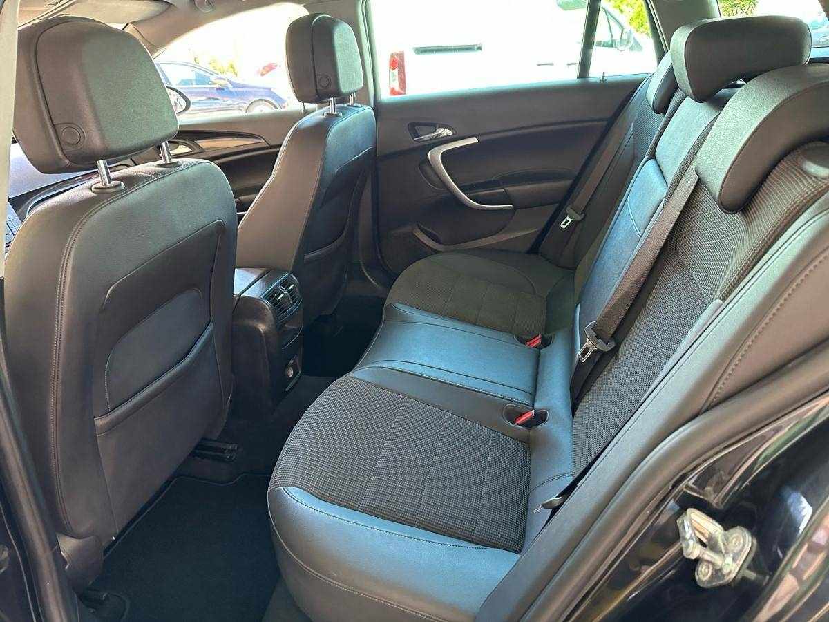 opel-insignia-sports-tourer-2012-diesel-1997cc