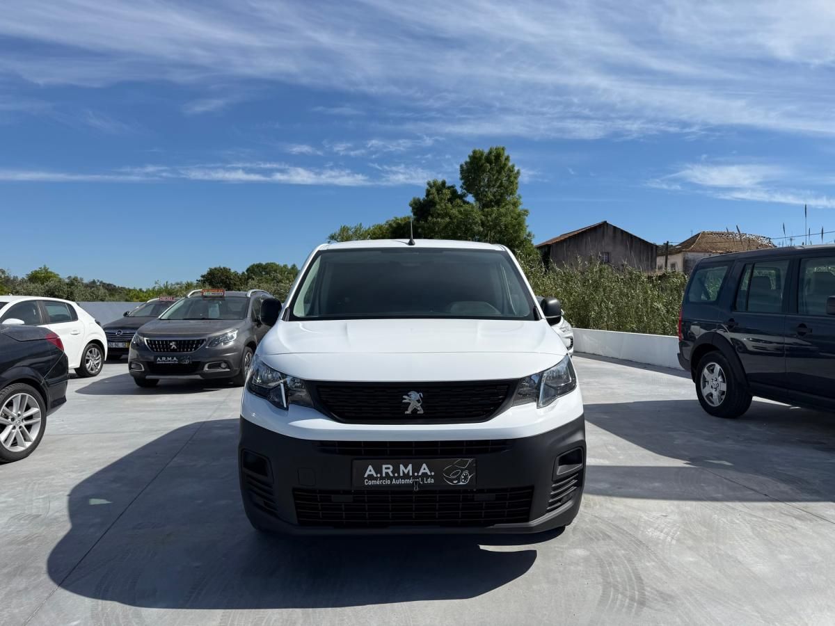 peugeot-partner-2022-diesel-1499cc