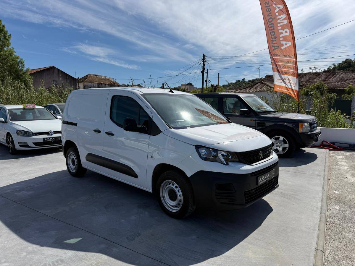peugeot-partner-2022-diesel-1499cc