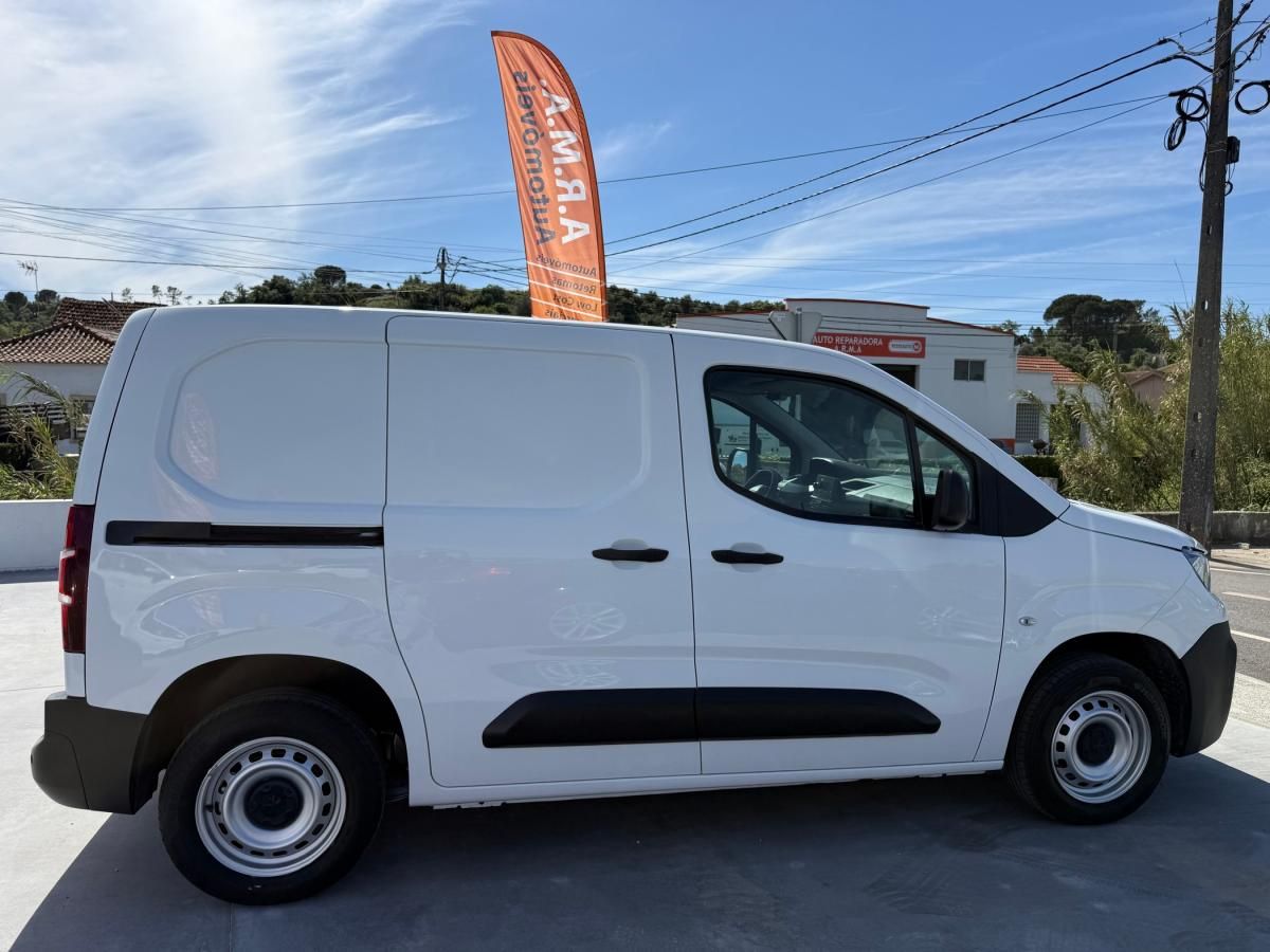 peugeot-partner-2022-diesel-1499cc