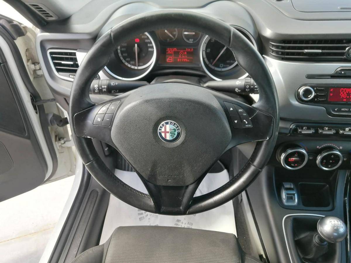 alfa-romeo-giulietta-2010-diesel-1598cc