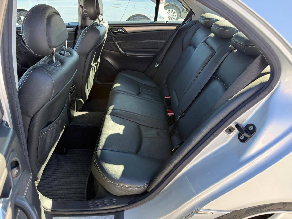 mercedes-benz-classe-c-2002-diesel-2685cc