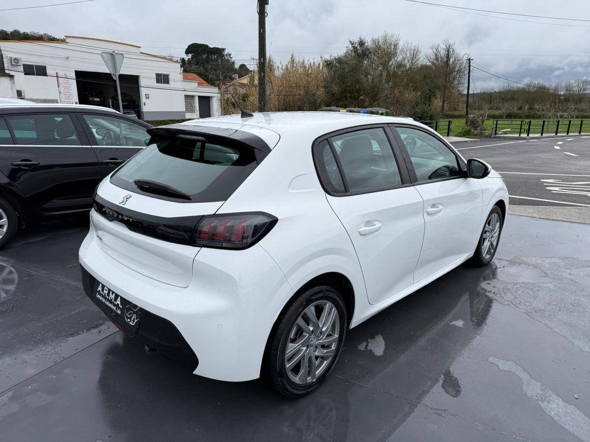 peugeot-208-2020-diesel-1499cc