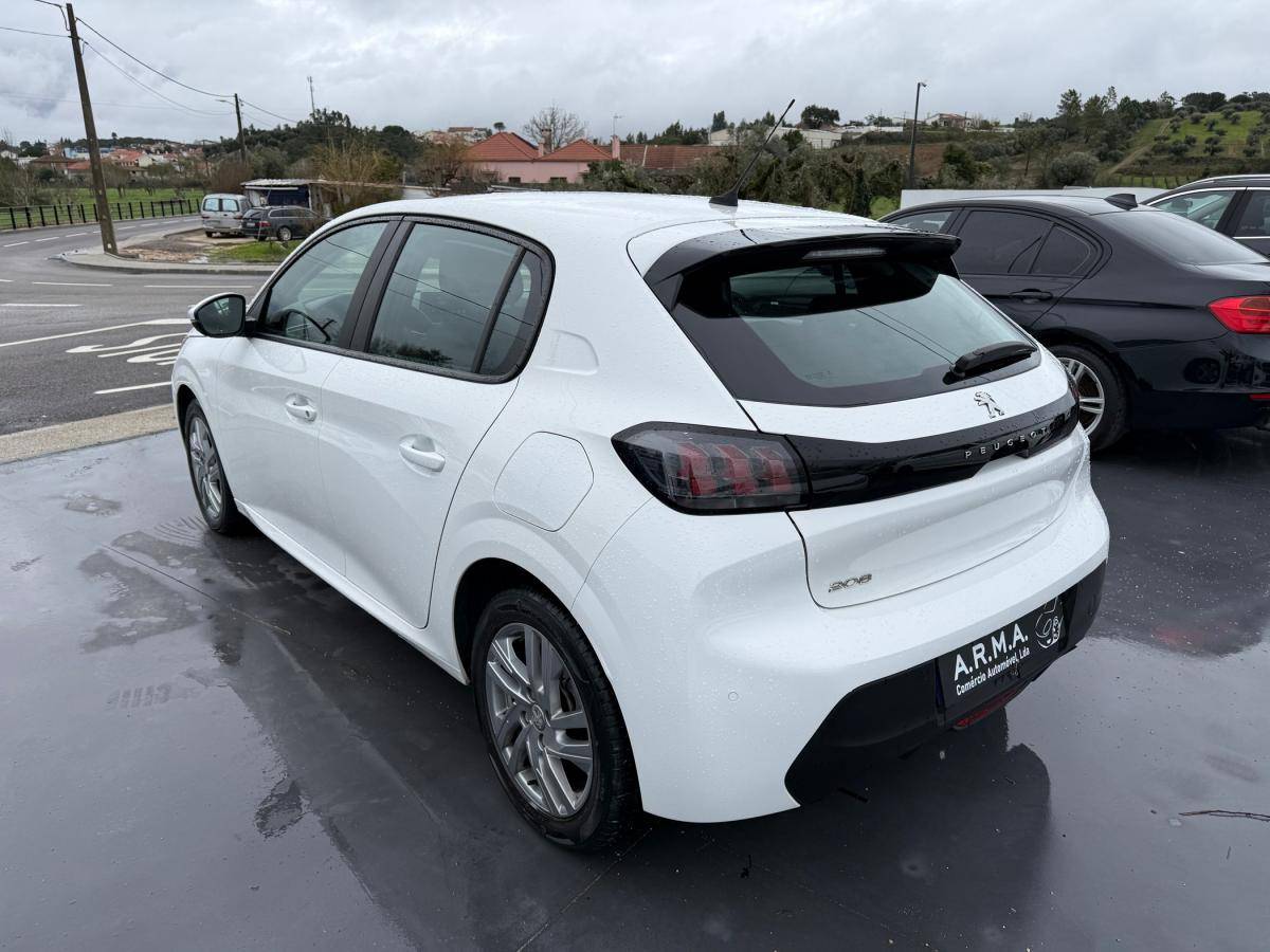 peugeot-208-2020-diesel-1499cc