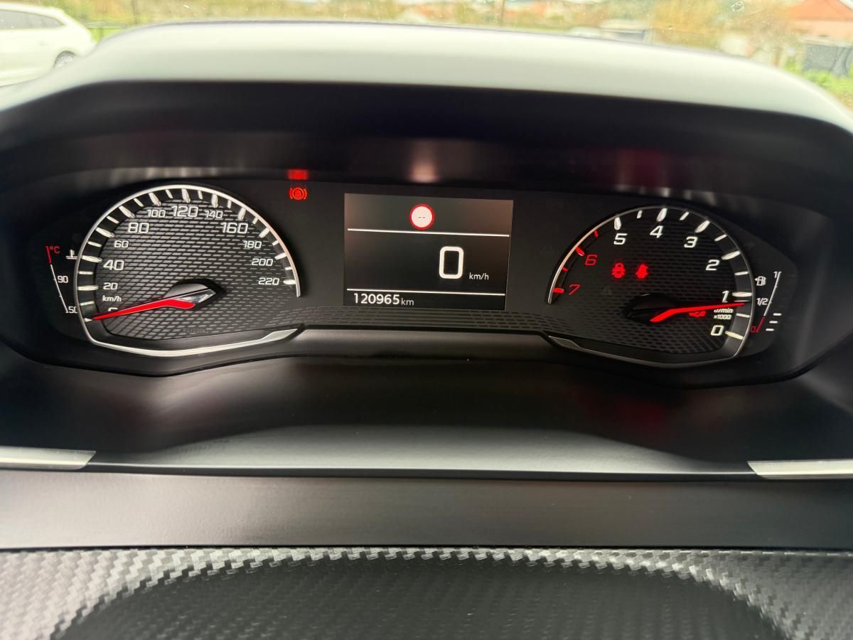 peugeot-208-2020-diesel-1499cc