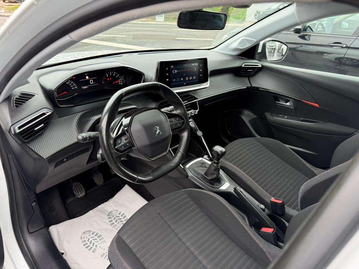 peugeot-208-2020-diesel-1499cc