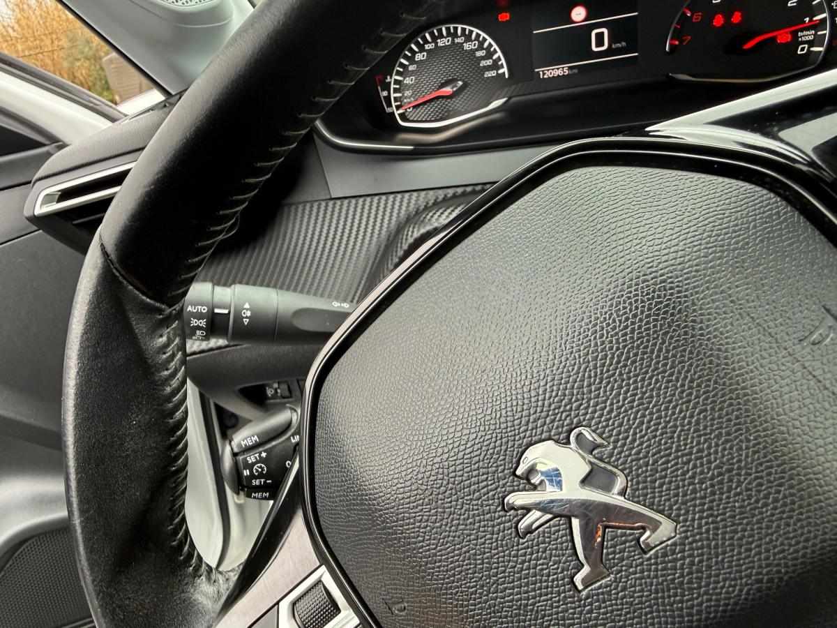 peugeot-208-2020-diesel-1499cc