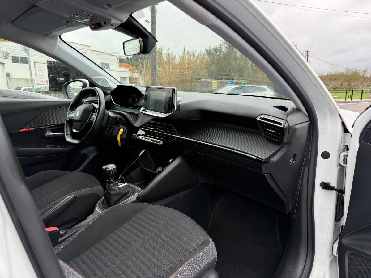 peugeot-208-2020-diesel-1499cc