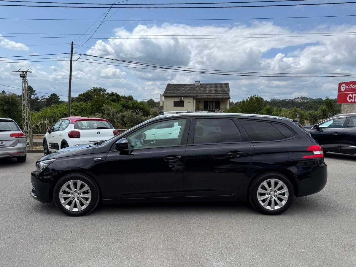 peugeot-308-sw-2019-diesel-1499cc