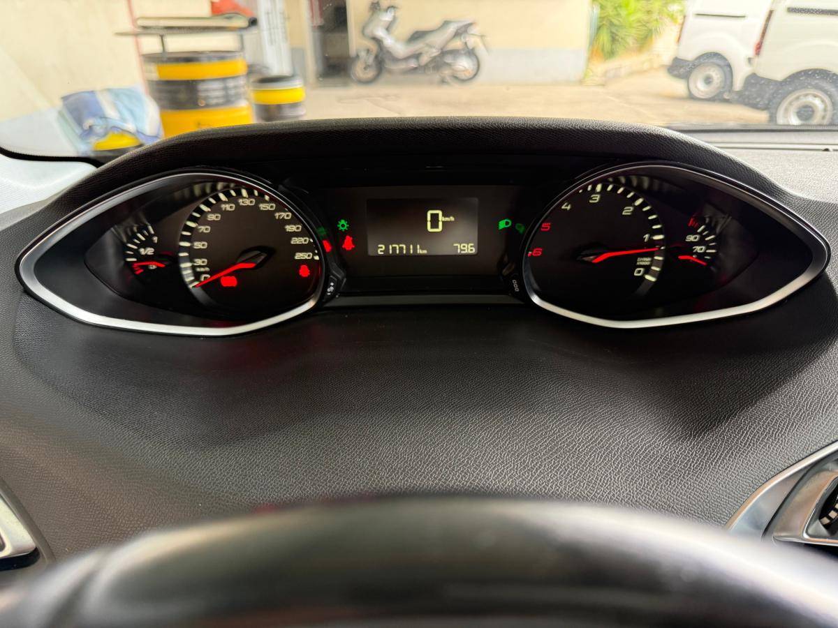 peugeot-308-sw-2019-diesel-1499cc