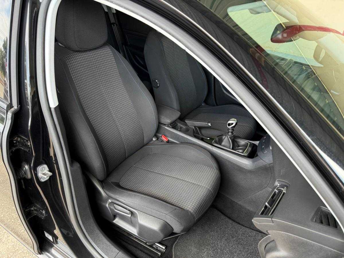peugeot-308-sw-2019-diesel-1499cc