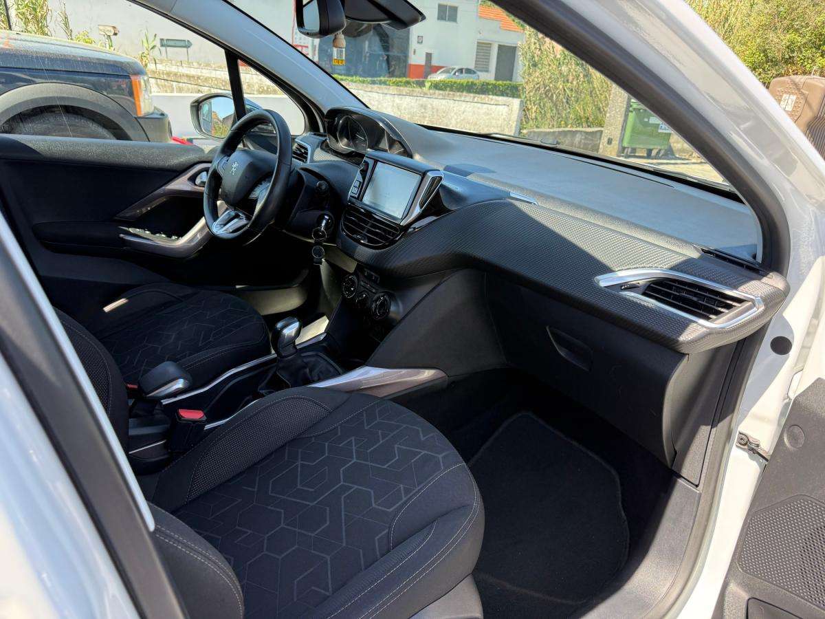 peugeot-2008-2016-diesel-1560cc