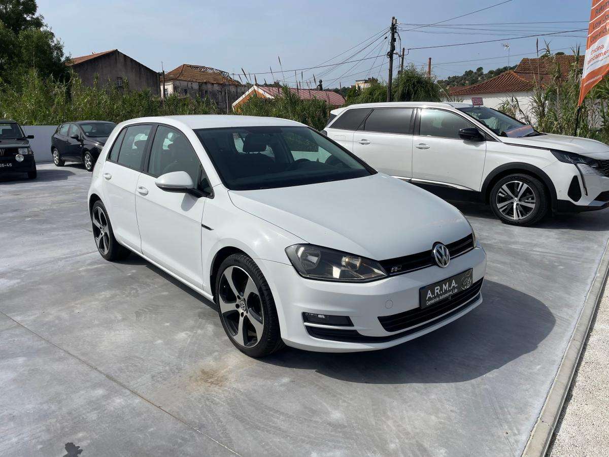 volkswagen-golf-2013-diesel-1598cc