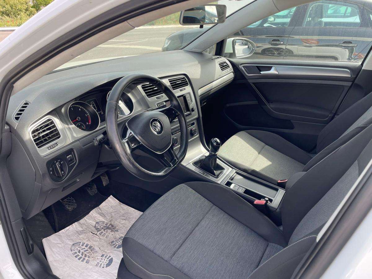 volkswagen-golf-2013-diesel-1598cc