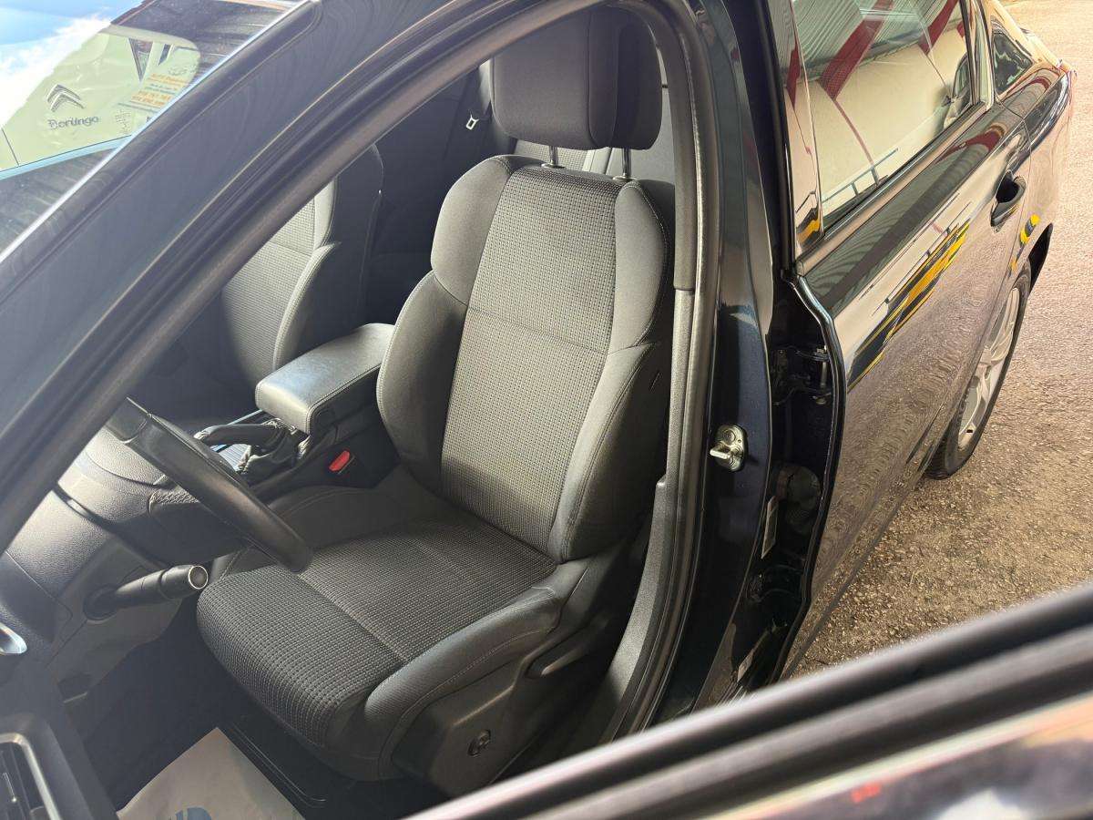 peugeot-508-2015-diesel-1560cc