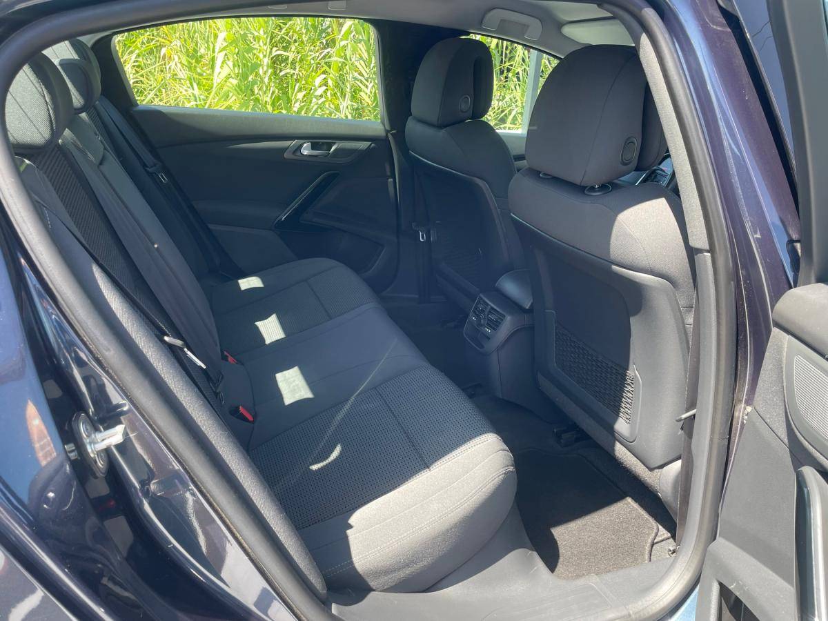 peugeot-508-2015-diesel-1560cc