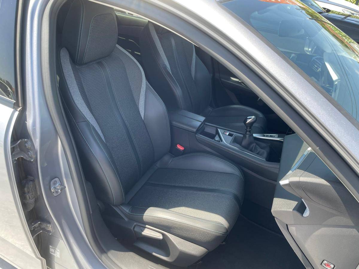 peugeot-308-2022-diesel-1499cc