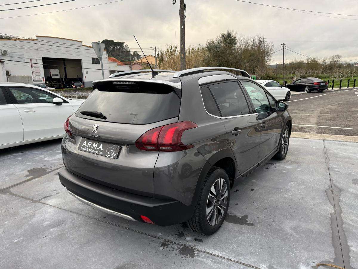 peugeot-2008-2018-diesel-1560cc