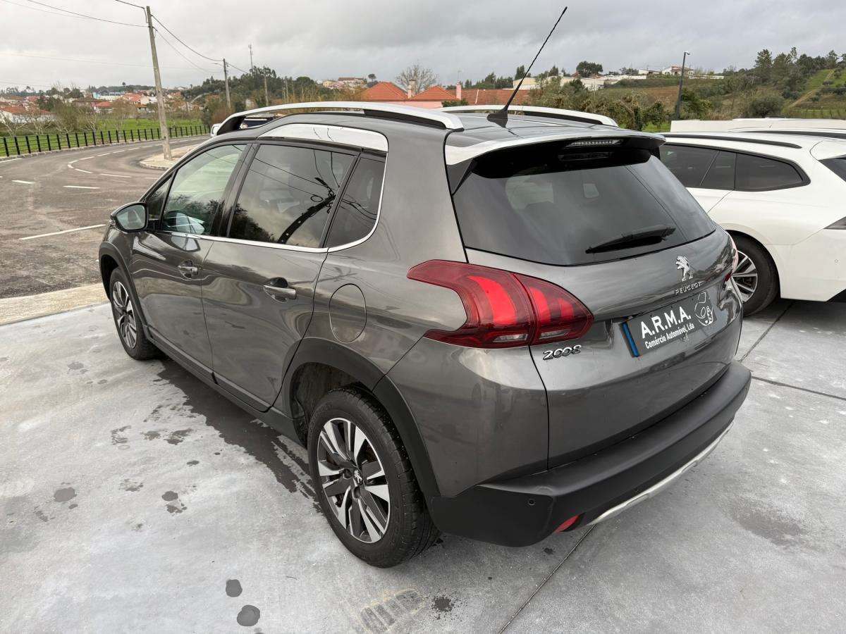 peugeot-2008-2018-diesel-1560cc