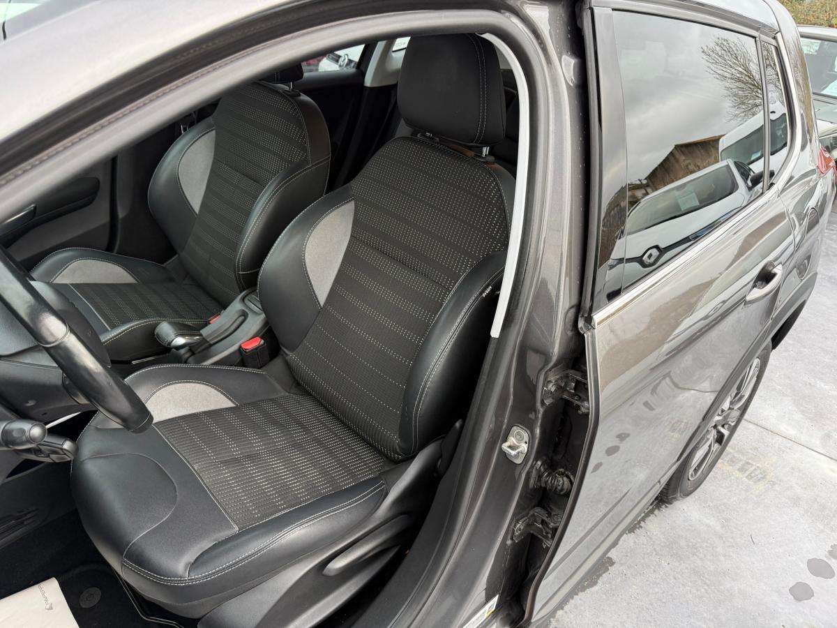 peugeot-2008-2018-diesel-1560cc