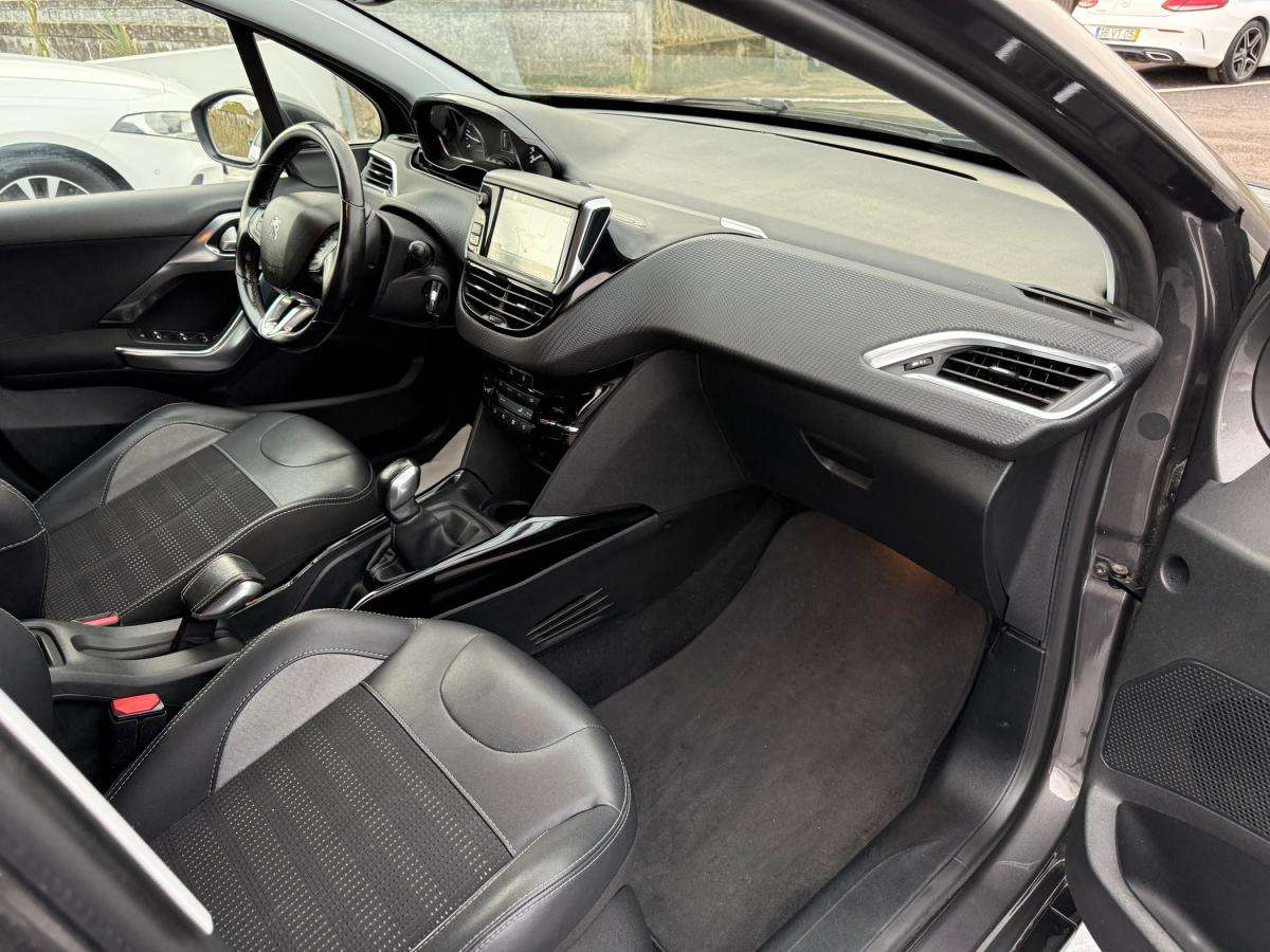 peugeot-2008-2018-diesel-1560cc