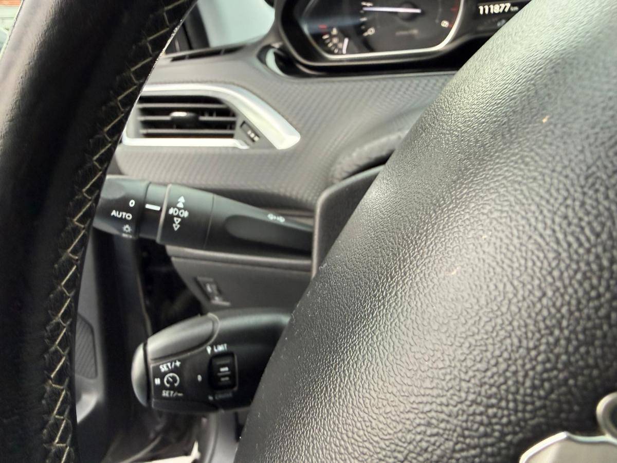 peugeot-2008-2018-diesel-1560cc