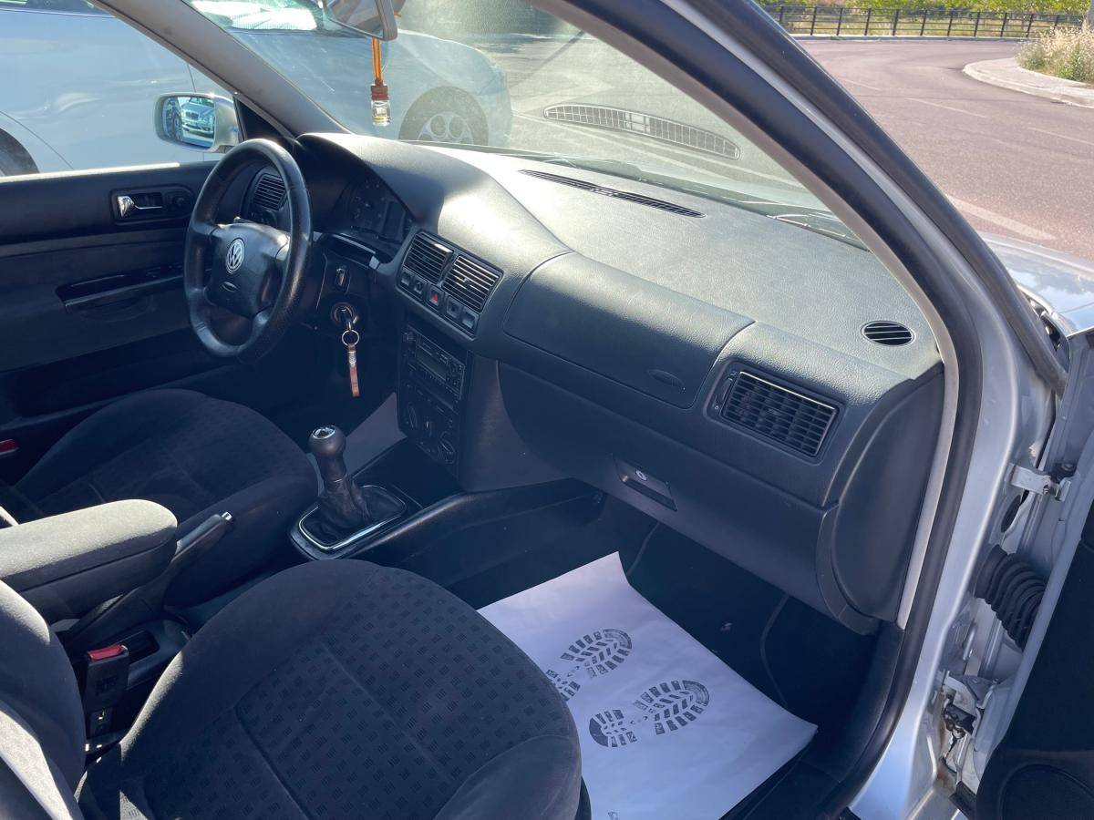volkswagen-golf-variant-2001-diesel-1896cc