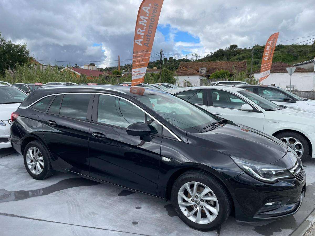 opel-astra-sport-tourer-2017-diesel-1598cc