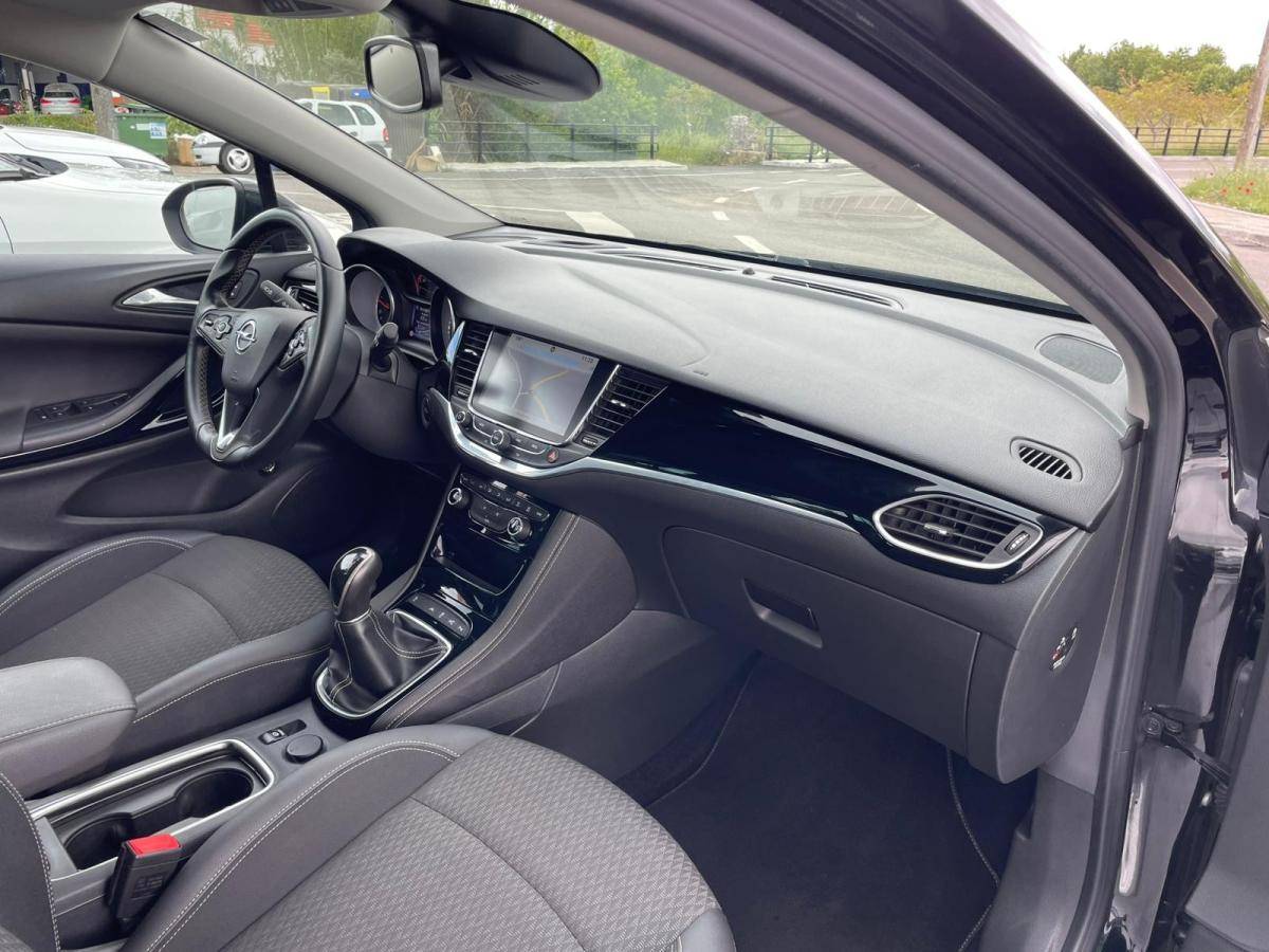 opel-astra-sport-tourer-2017-diesel-1598cc