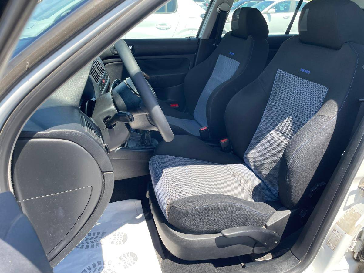 volkswagen-golf-1999-diesel-1896cc