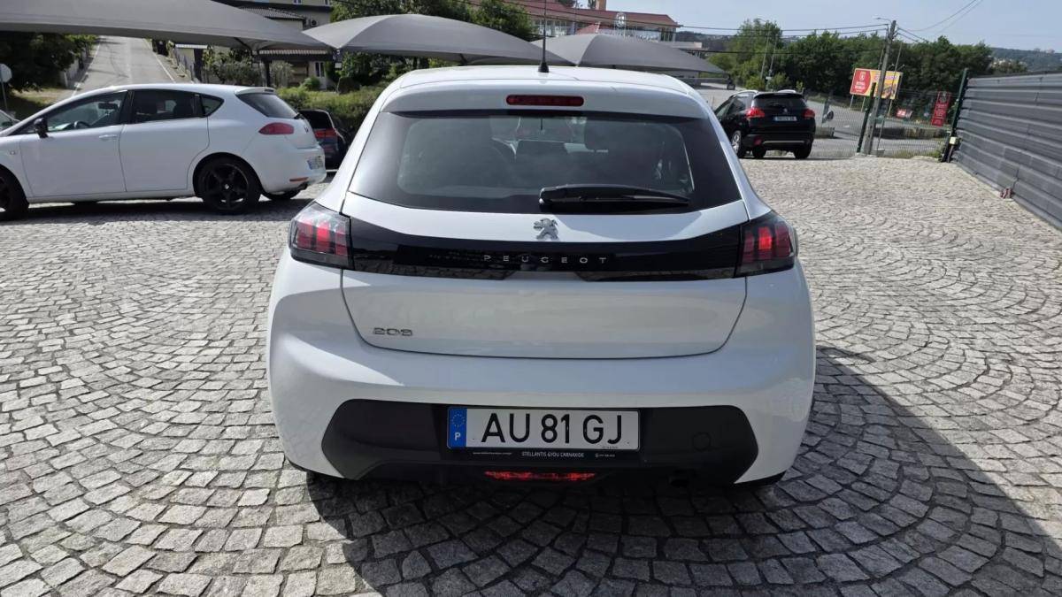 peugeot-208-2022-gasolina-1199cc