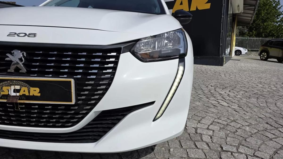 peugeot-208-2022-gasolina-1199cc